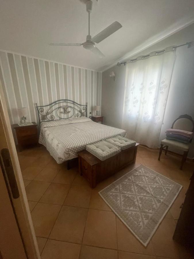 Casa Vacanze SantʼAntìoco Exterior foto