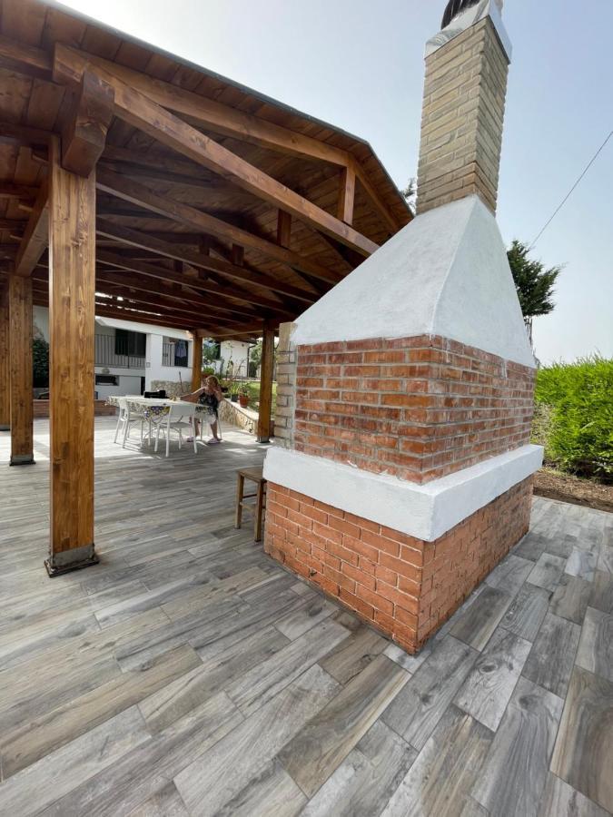 Casa Vacanze SantʼAntìoco Exterior foto
