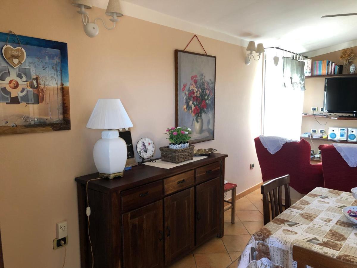 Casa Vacanze SantʼAntìoco Exterior foto
